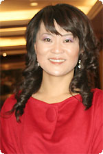 Директор Центра исследования и разработки продукции Международной корпорации ХуаШен - госпожа Чэн Юйянь