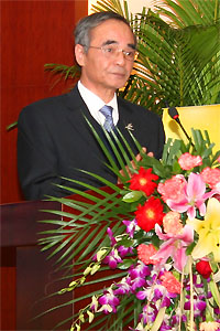 Вице-президент Международной корпорации ХуаШен господин Шень Цзинхуа