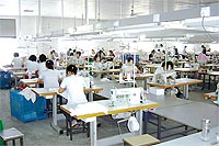 Производственная база одежды с биофотонами корпорации ХуаШен
