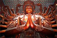Деревянная Бодхисаттва Гуань Инь. Самая большая деревянная Будда в мире!