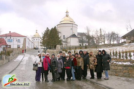 с. Гошев, Гошевский монастырь отцов василиан. Гошевский монастырь, основан в 1570 г., Храмы и монастыри прикарпатья, западной Украины.
