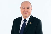 Президент Международной корпорации ХуаШен, господин Ли Вэй