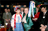 ����������� ������� �������� ��� ���. HuaShen ����������� ����� �������������� ������� � ����� �����